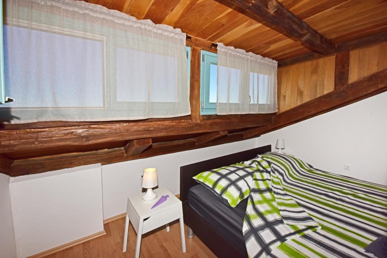 Alavanda Porec - App S Bazenom ภายนอก รูปภาพ