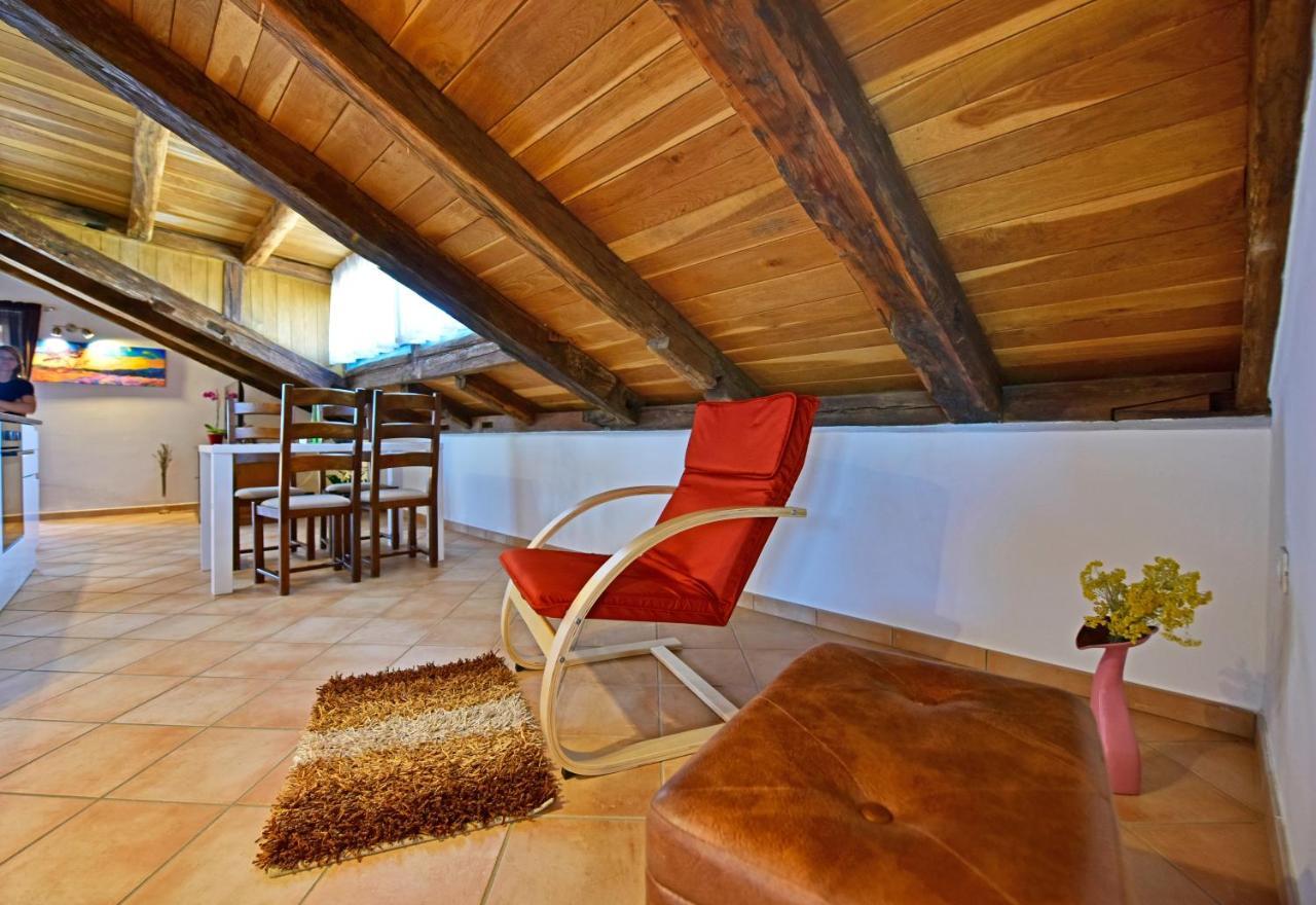 Alavanda Porec - App S Bazenom ภายนอก รูปภาพ